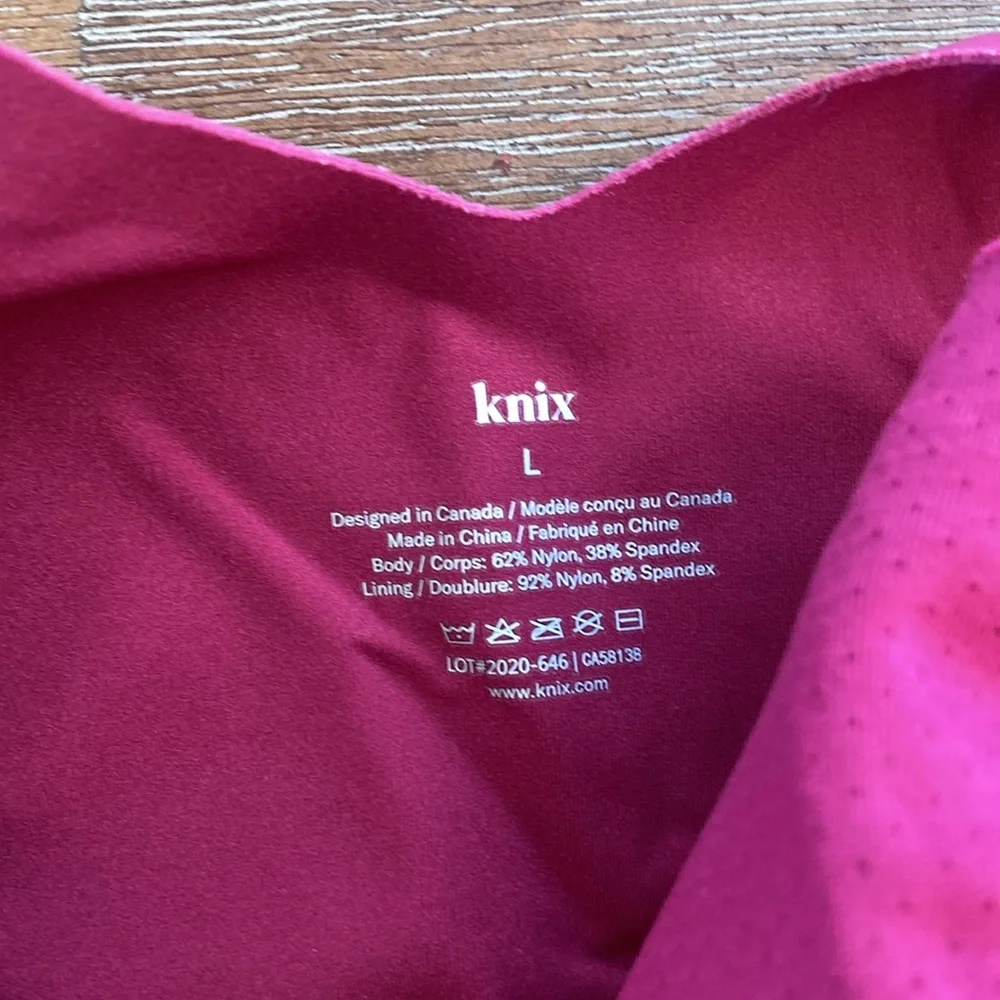 Knix LuxeLift V-Neck Tank Raspberry - Picture 2 of 4